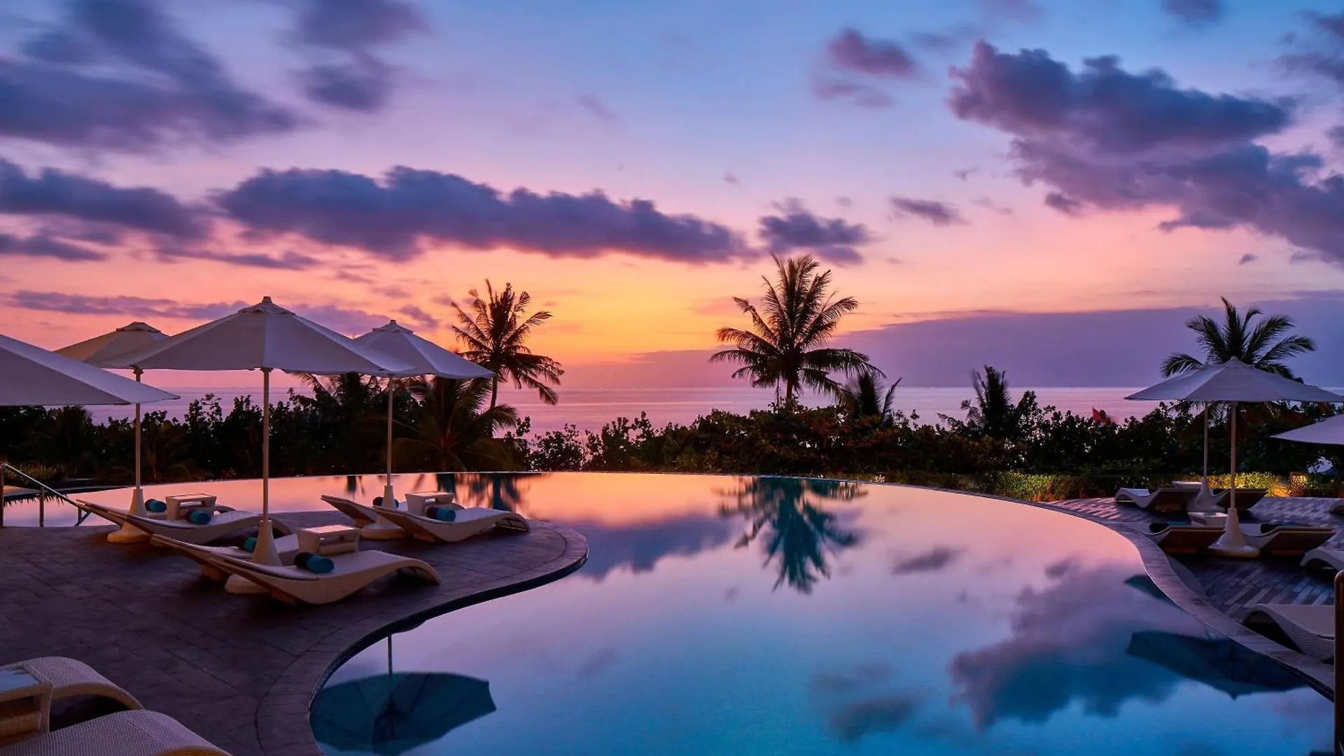 Sheraton Bali Kuta Resort  Kuta Lombok